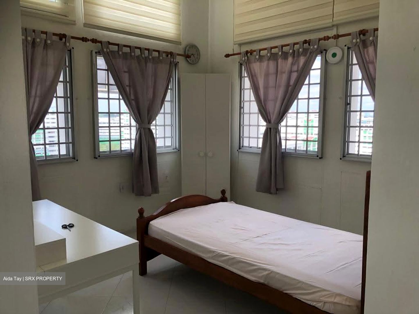 Blk 710 Jurong West Street 71 (Jurong West), HDB Executive #637729431